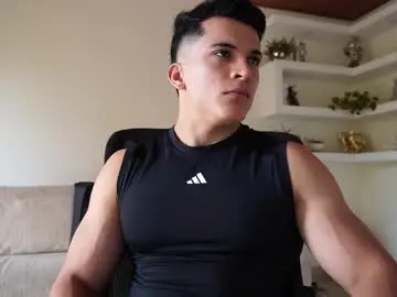 Chaturbate Private Sex Chat of maximohoot