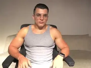 Chaturbate Adult Video Chat of maximohoot