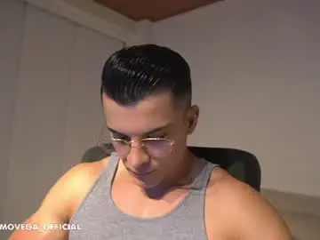 Chaturbate Live Porn of maximohoot