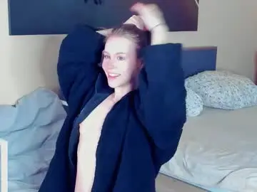 Chaturbate Sex Cam of angel_to_burn