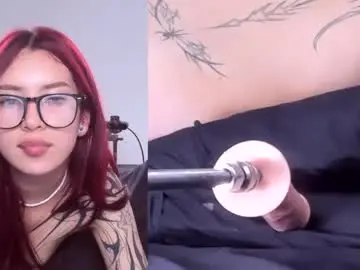 Chaturbate Best live sex cam show of charick_redhead