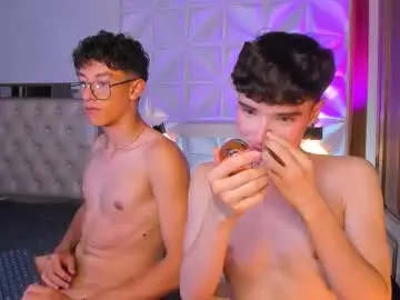 Chaturbate Free Porn Cam of christopher_hunter