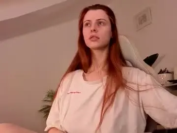 Chaturbate Live Sex Cam of doll_lesli