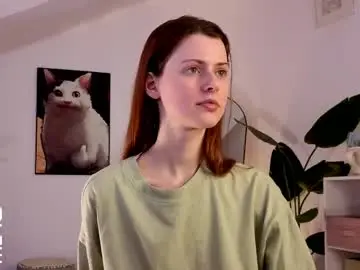 Chaturbate Live Sex Cam of doll_lesli