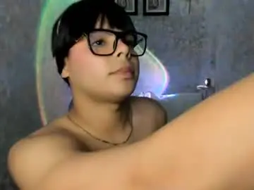 Chaturbate Watch Live Sex Cams of emily_rosue_
