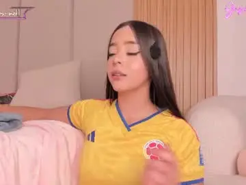Chaturbate Free Live Porn of gisellee__