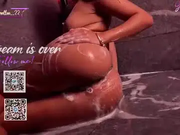 Chaturbate Nude Webcam of gisellee__