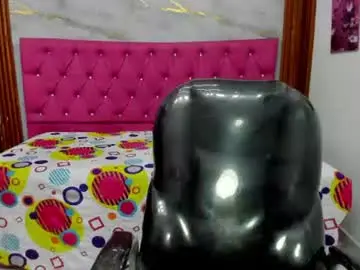Chaturbate Live Sex of helen_russoo