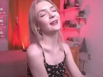 Chaturbate Live Sex Cam of lily_moony