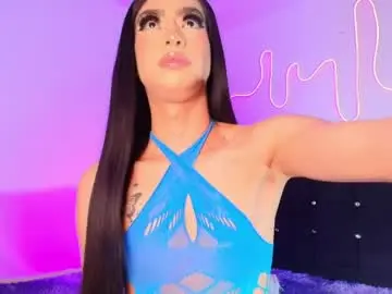 Chaturbate Best live sex cam show of nahiavictoria