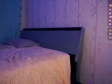 Chaturbate Live Sex Cam of hip_hop_baby