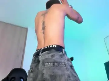 Chaturbate Sex Cam of ianwayne_