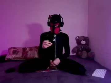 Chaturbate Free Porn Cam of k9_goodboy