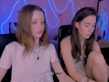 Chaturbate Live Sex Cam of khloebeauty