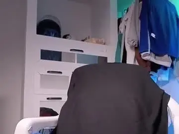 Chaturbate Free Porn Cam of sky_wild
