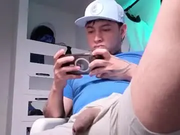 Chaturbate Watch Live Sex Cams of sky_wild