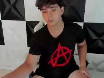 Chaturbate Best live sex cam show of dani_cumboy