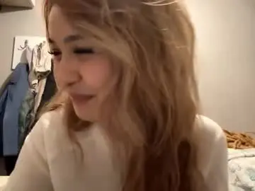 Chaturbate Live Sex Cam of kelleecoulon