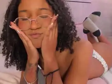 Chaturbate Best live sex cam show of layla_clarke