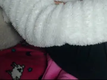 Chaturbate Private Sex Chat of michell_bunny13