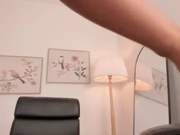 Chaturbate Best live sex cam show of nathaly_laurentt