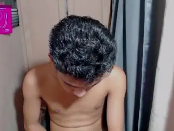 Chaturbate Live Sex Cam of asian_ainsley69