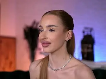 Chaturbate Adult Webcams of clarabenatti