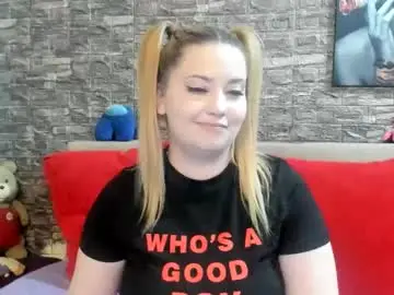 Chaturbate Live Sex Cam of kalindahot