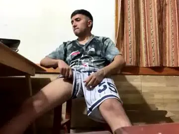 Chaturbate Sex Chat of y0ungwithbrowndick