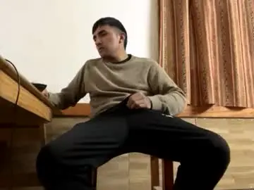 Chaturbate Sex Chat of y0ungwithbrowndick