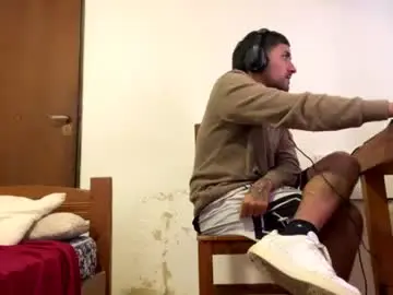 Chaturbate Sex Chat of y0ungwithbrowndick