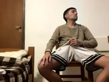 Chaturbate Live Porn of y0ungwithbrowndick