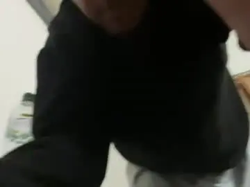 Chaturbate Private Sex Chat of y0ungwithbrowndick