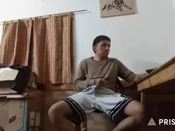 Chaturbate Adult Webcam of y0ungwithbrowndick