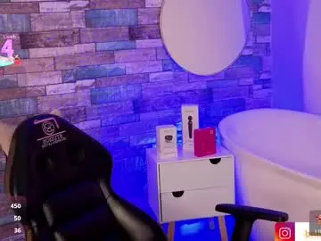 Chaturbate Live Sex Cam of boyfox_tay