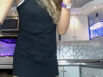 Chaturbate Watch Live Sex Cams of crisozzz