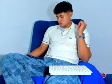 Chaturbate Adult Video Chat of dominick_king