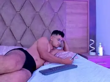 Chaturbate Live Sex Cam of eimyandmaxi
