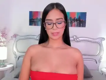 Chaturbate Free Porn Cam of isasaenz_