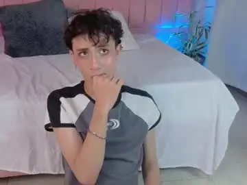 Chaturbate Sex Cam of leo_williams_