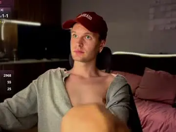 Chaturbate Live Porn of leonnextdoor