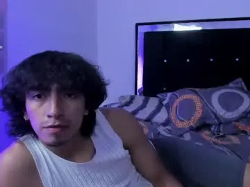 Chaturbate Nude Webcam of mateo_sweetie