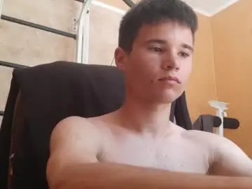 Chaturbate Live Sex Cam of arvyn_