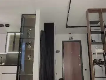 Chaturbate Live Sex Cam of bella_hayes