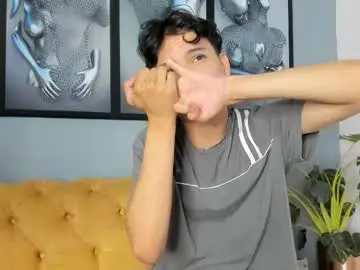 Chaturbate Free Porn Cam of camillo_virgil