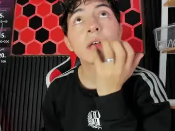 Chaturbate Free Live Porn of cristopher_wild