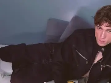 Chaturbate Best live sex cam show of deepattraction