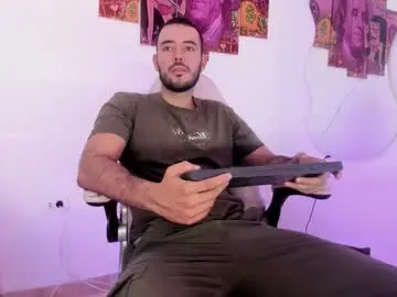 Chaturbate Nude Webcam of esteban_star