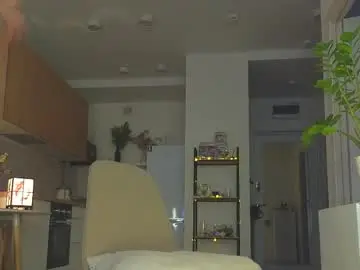 Chaturbate Watch Live Sex Cams of lili__roze_