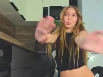 Chaturbate Watch Live Sex Cams of lili__roze_